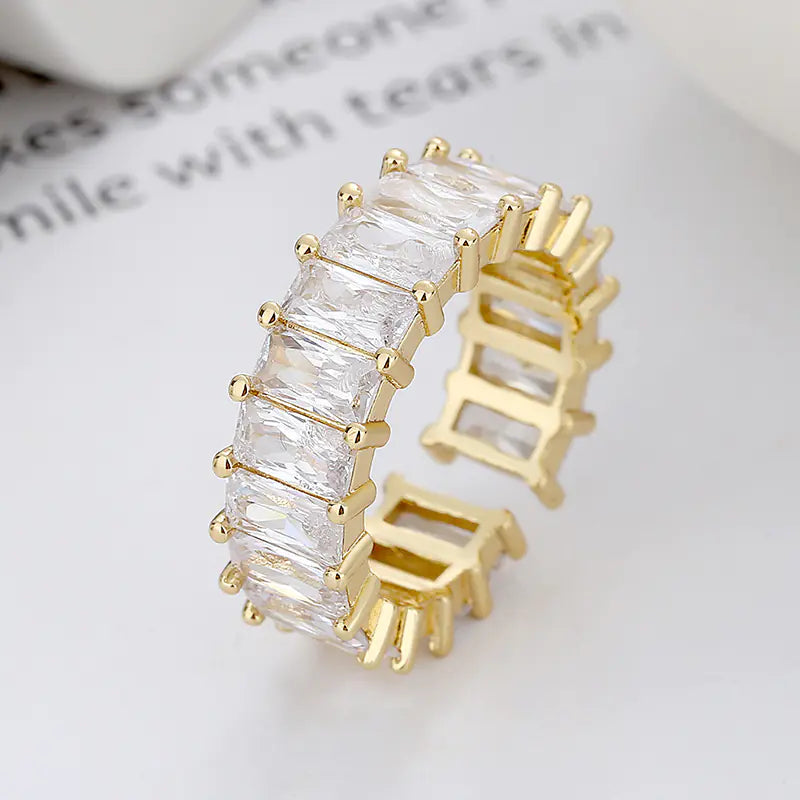 Anillo de Cobre con Diamante de Estilo de Moda para Mujeres